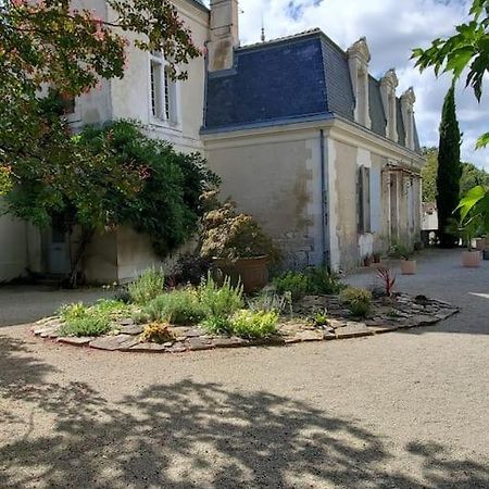 La Grelauderie 8 Apartment Saintes Exterior foto